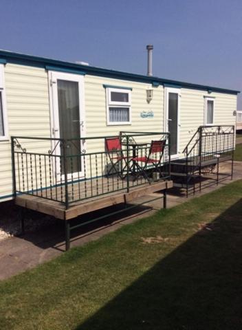 L&G Family Holidays 8 Berth Sealands Familys Only And The Lead Person Must Be Over 30 (Adults Only) Ingoldmells Buitenkant foto